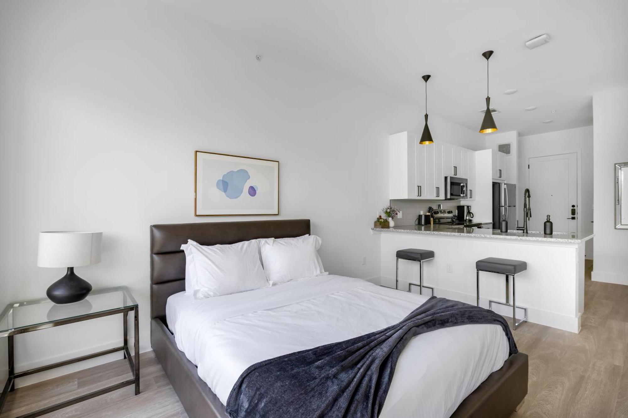 Railyard Apartments By Barsala Denton Habitación foto