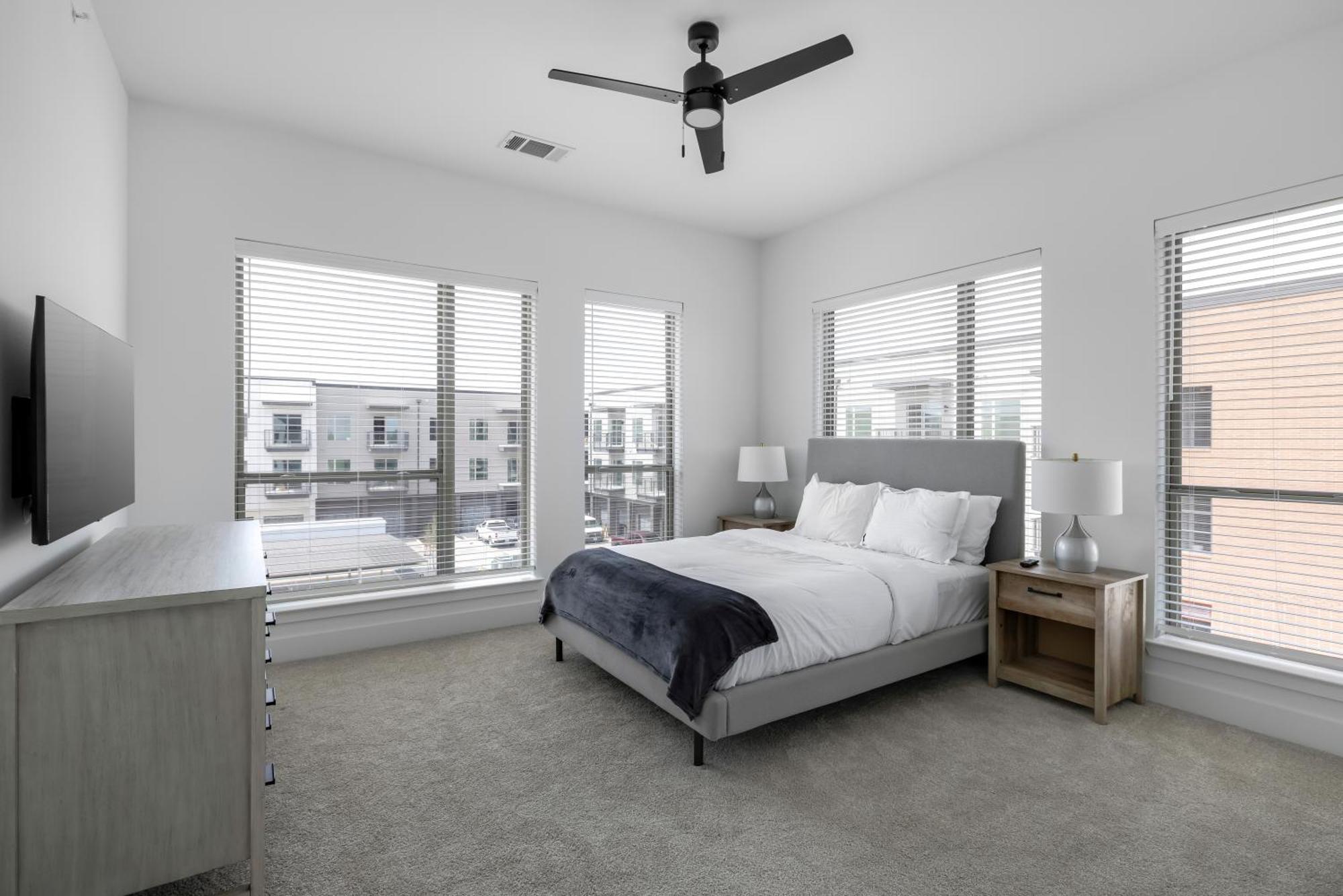 Railyard Apartments By Barsala Denton Habitación foto